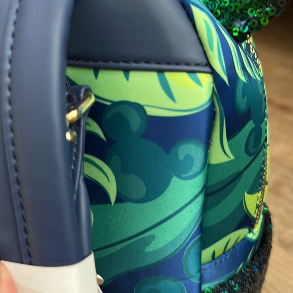 NWT Disney Aulani Resort Paradise Vibes Loungefly Backpack (4 Hidden Mickeys) - Picture 12 of 14